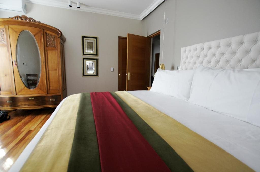Superior Double Room room - Image 1
