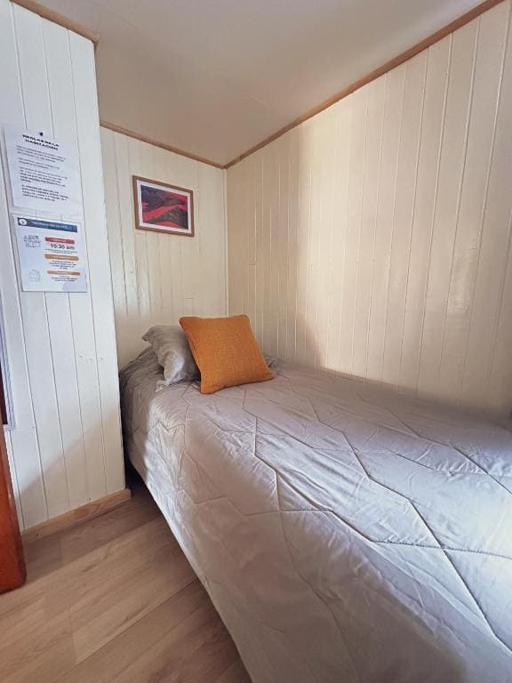 Twin Room room - Image 1