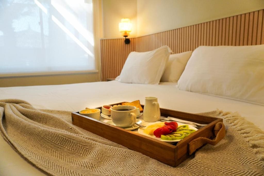 Premium Double Room room - Image 3