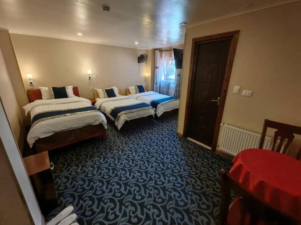 Basic Triple Room room - Image 1
