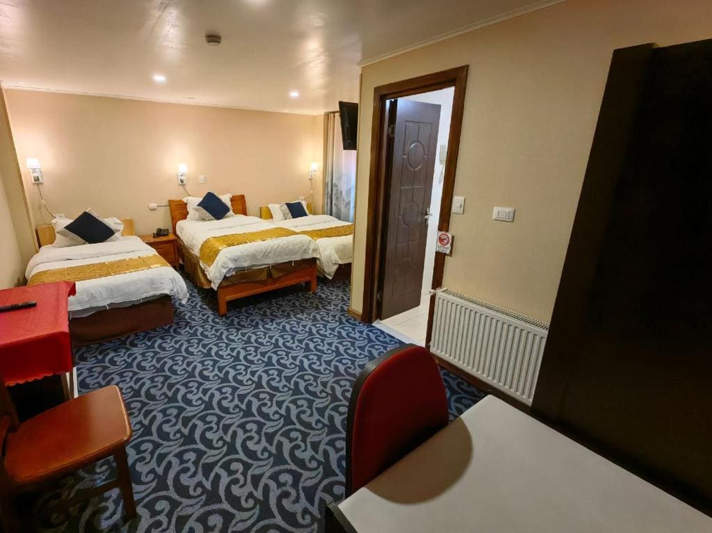 Basic Triple Room room - Image 3