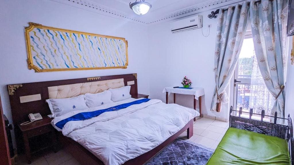 Standard Double Room room - Image 2