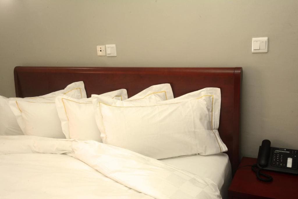 Suite Deluxe room - Image 3