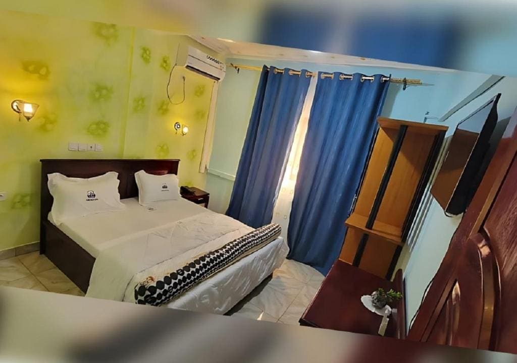 Comfort Triple Room room - Image 3