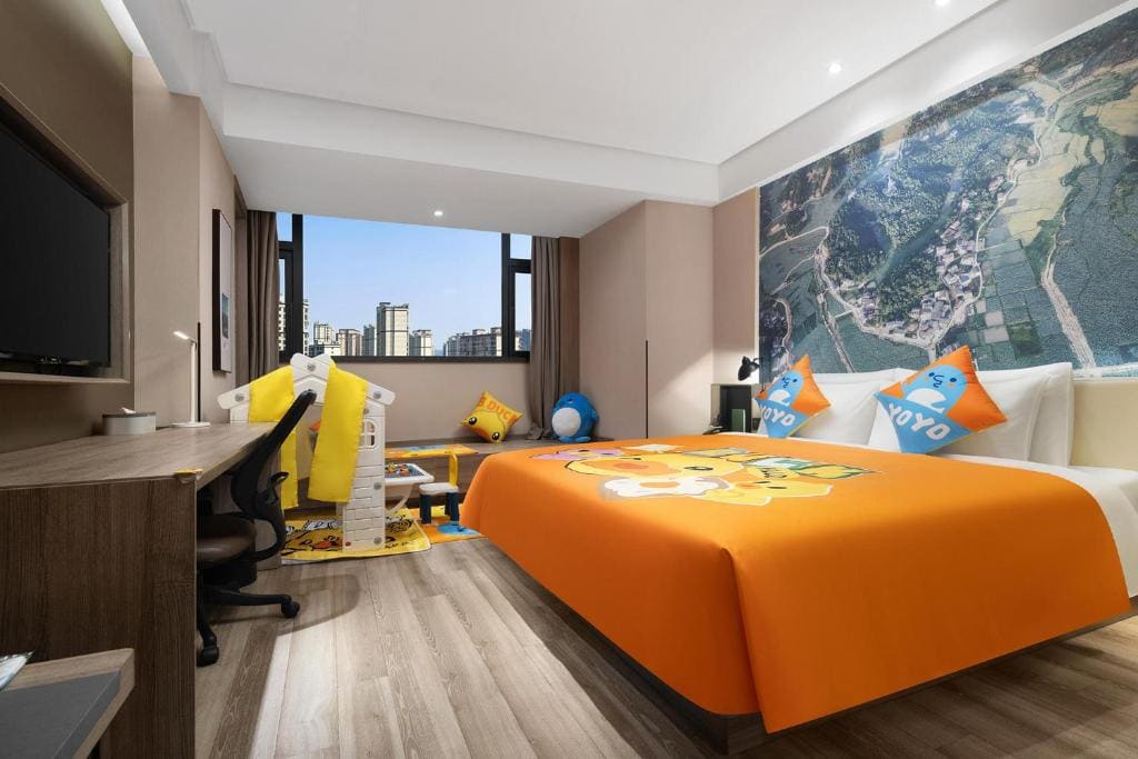 Executive Family Room room - Image 1