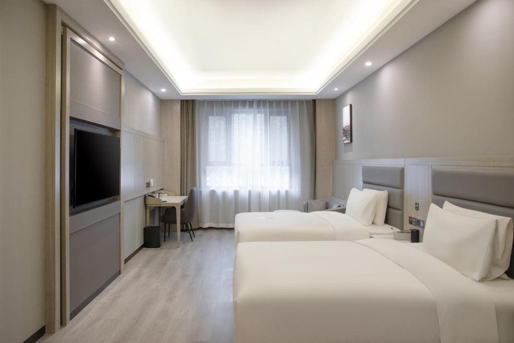 Superior Twin Room room - Image 2