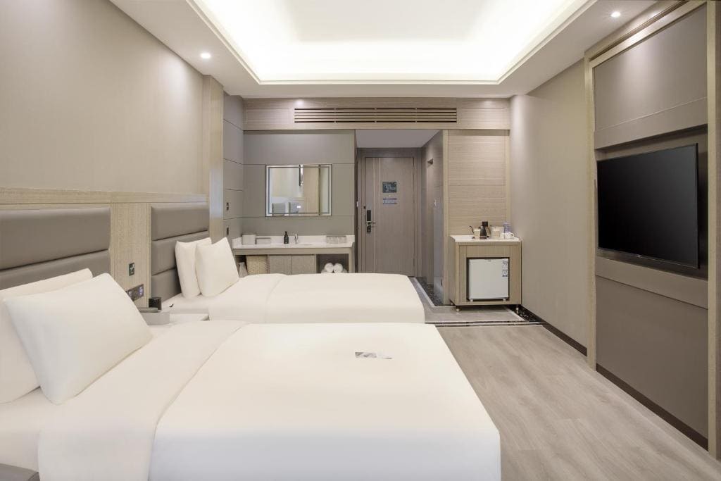 Superior Twin Room room - Image 1