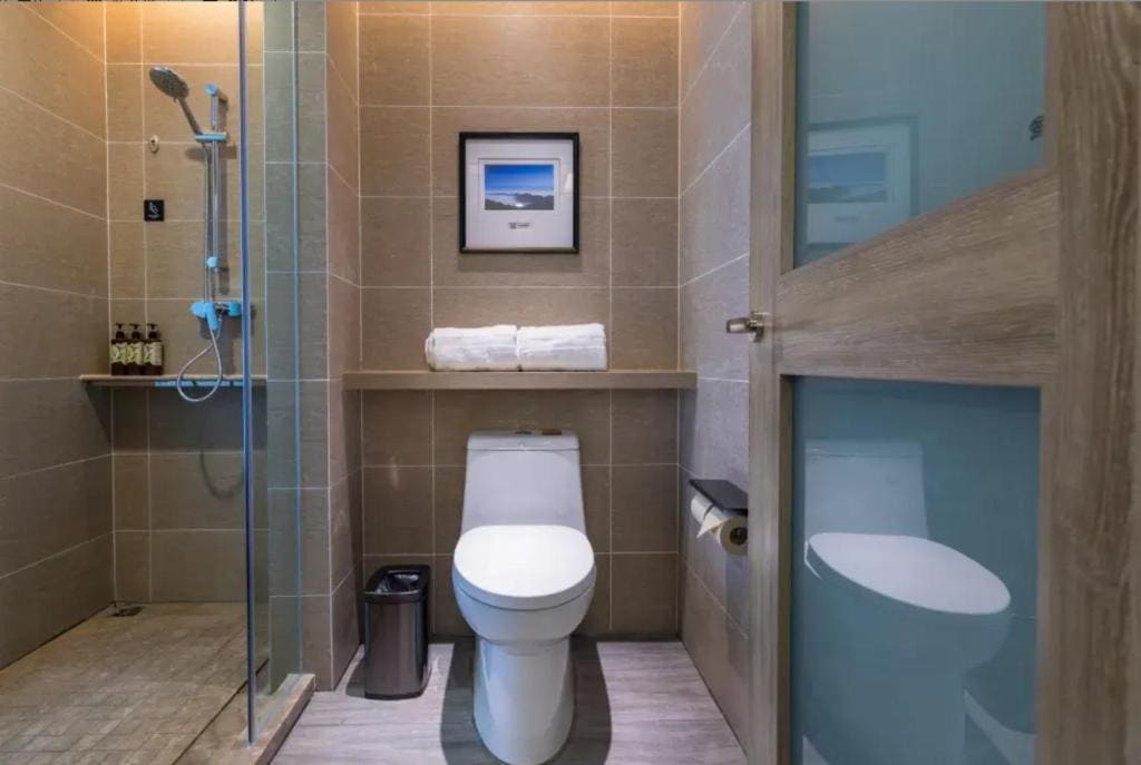 Deluxe Twin Room room - Image 1