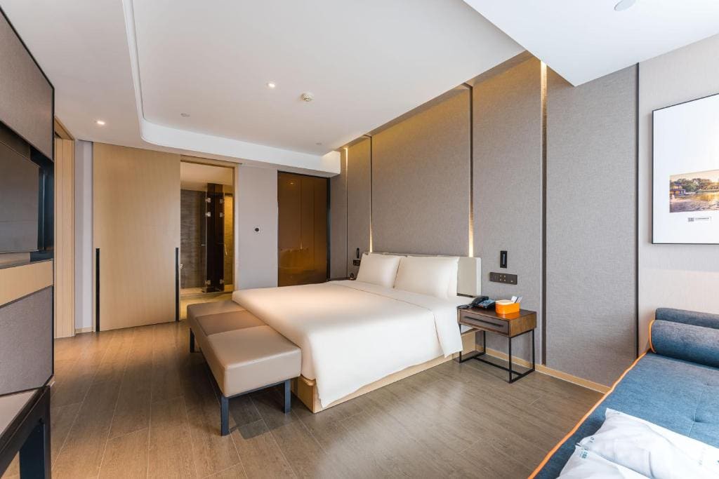 Deluxe Double Room room - Image 2