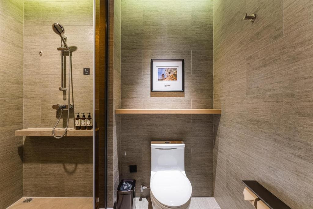 Superior Double Room room - Image 3