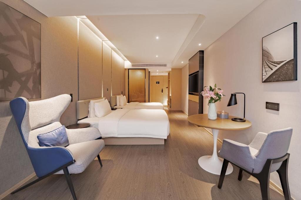 Double or Twin Room with Shower room - Image 3