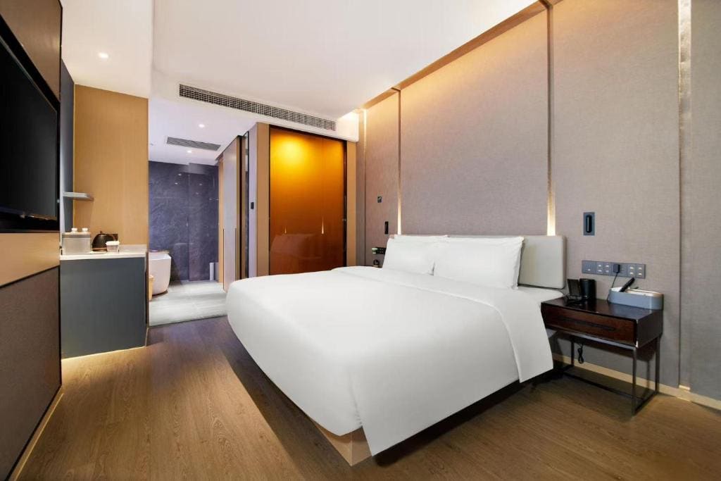 Suite room - Image 3