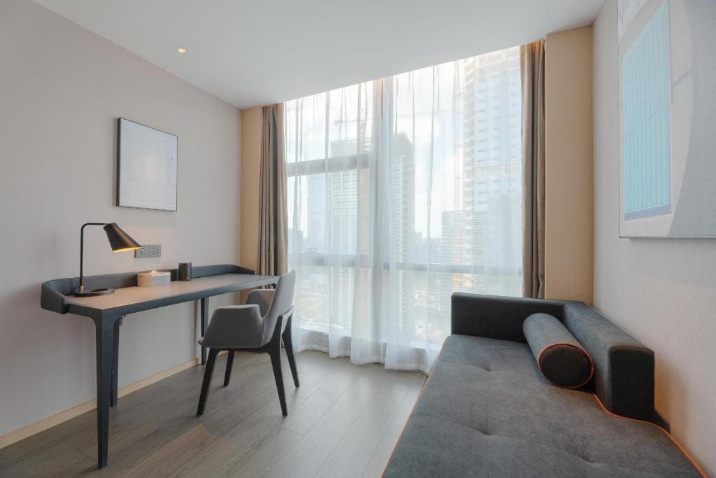 Deluxe Twin Room room - Image 3