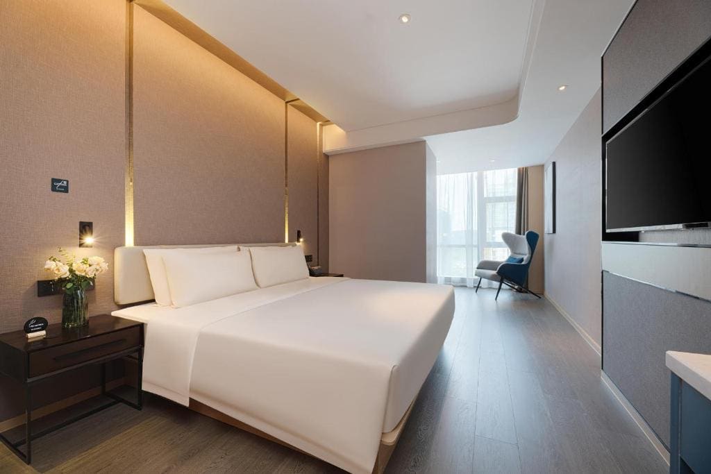 Elegant Double Room room - Image 1