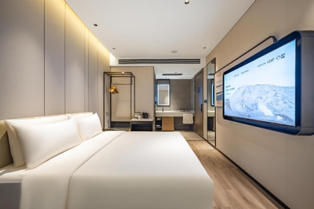 Elegant Double Room room - Image 1