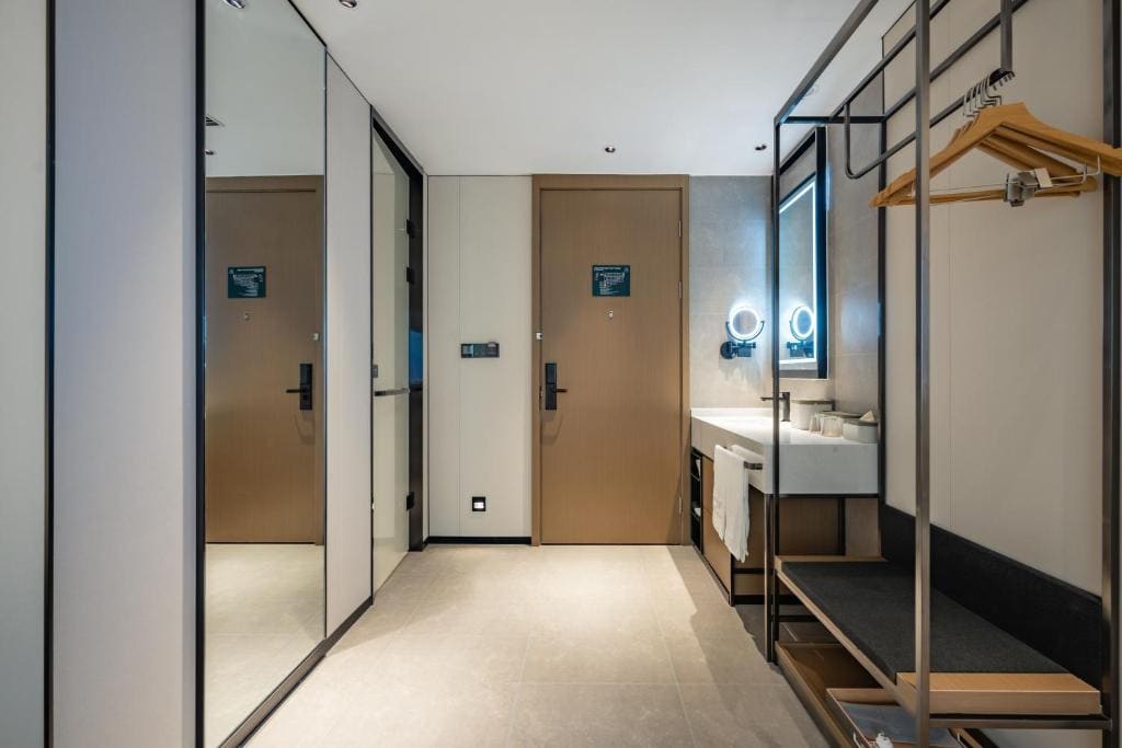 Superior Double Room room - Image 3