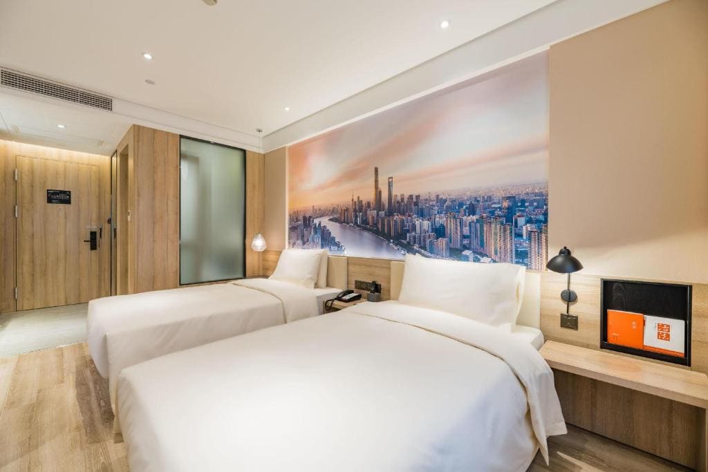 Superior Twin Room room - Image 1