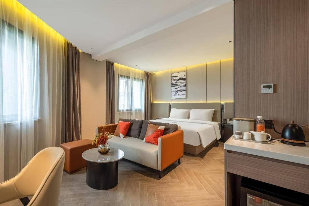 Deluxe Suite room - Image 1