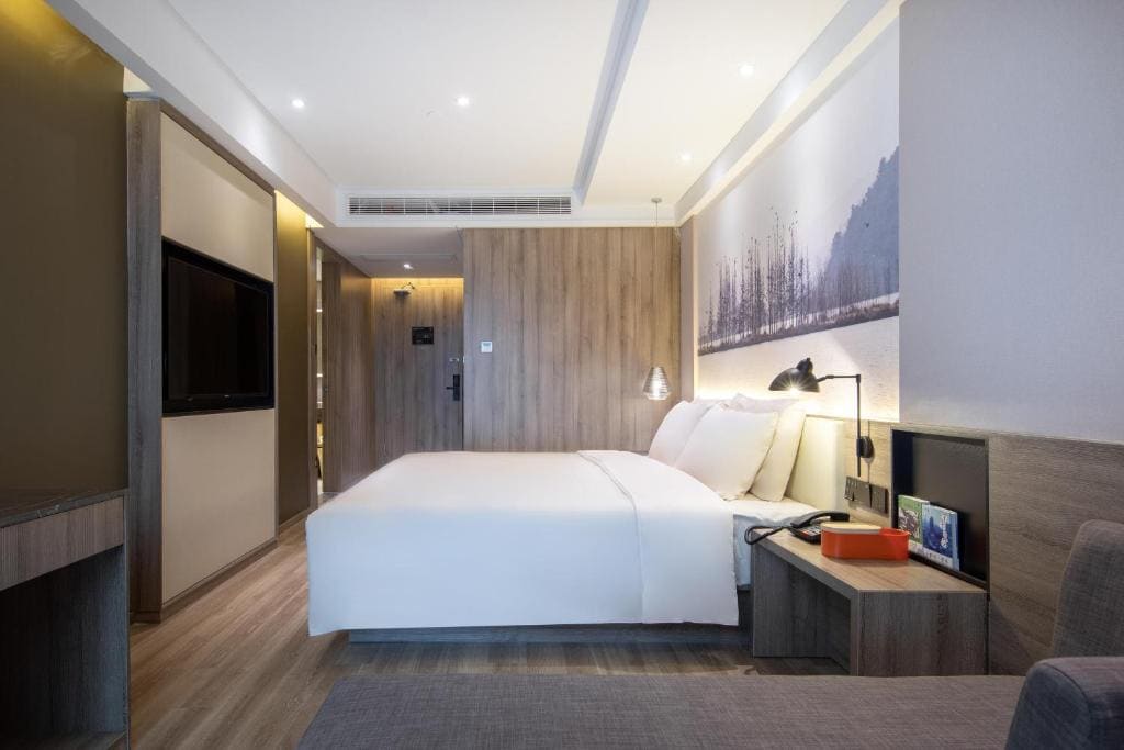 Elegant Double Room room - Image 1