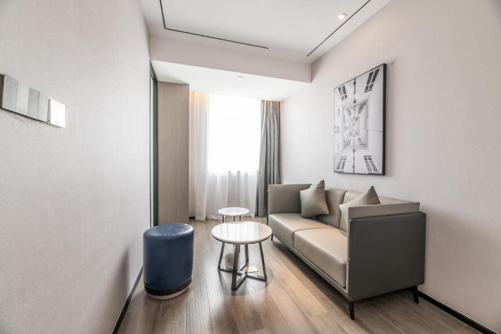 Jimu Suite room - Image 3