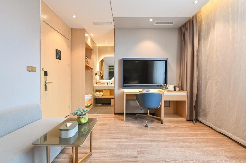 Superior Twin Room room - Image 2