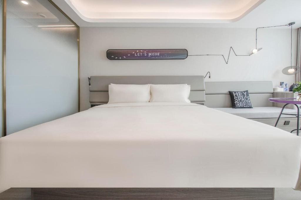 Light Double Room room - Image 1