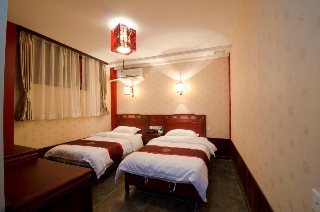 Standard Twin Room room - Image 3