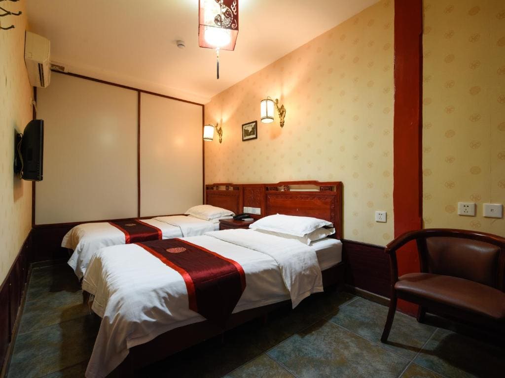 Standard Twin Room room - Image 2