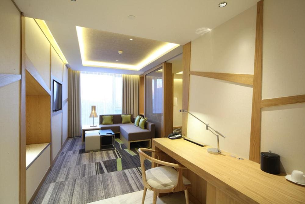 Bamboo Suite room - Image 2