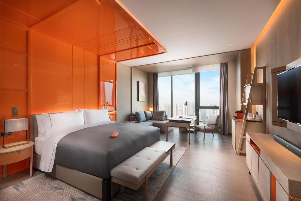 King Room with Skyline View room - Image 2