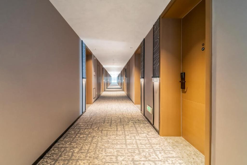 Jimu Queen Room room - Image 1
