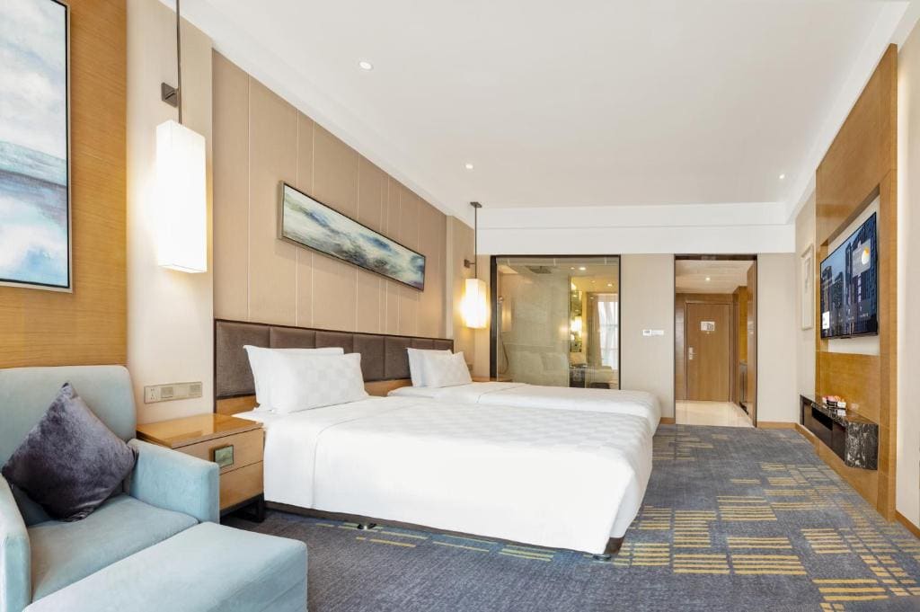 Superior Twin Room room - Image 1