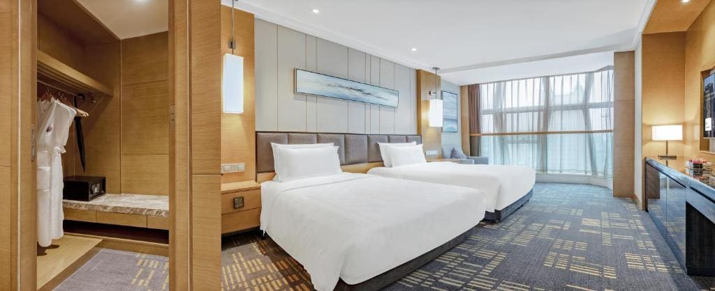 Deluxe Twin Room room - Image 1