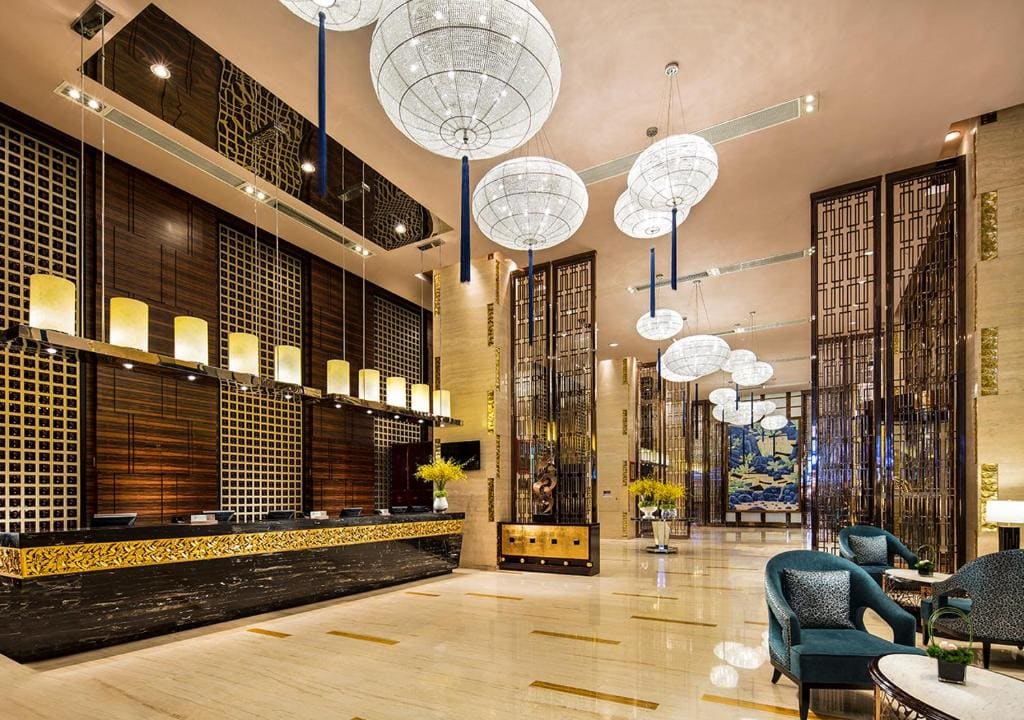 Deluxe Business Room room - Image 3