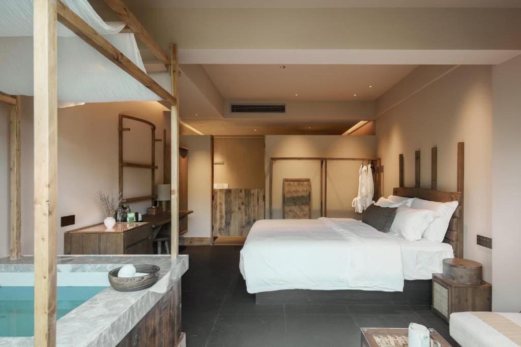 Double Room with Mountain View room - Image 3