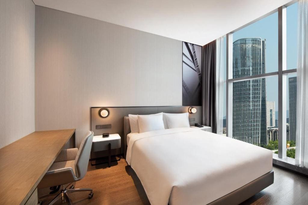 Premium King Room with Living Area room - Image 3