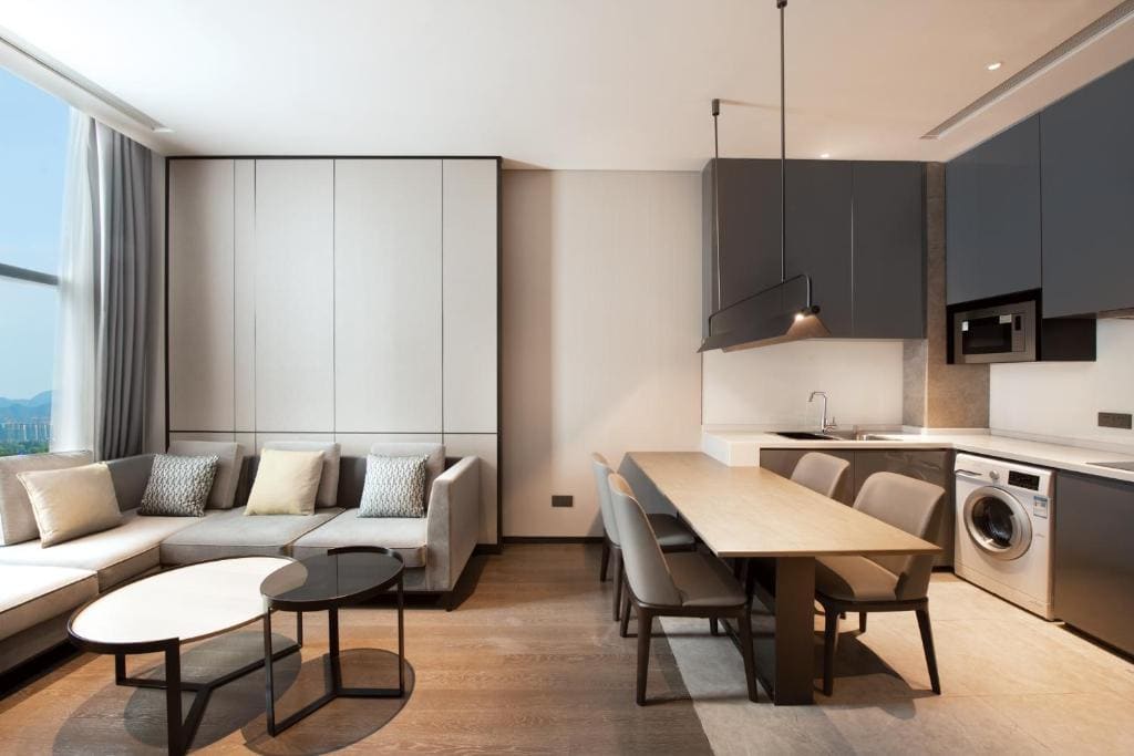 Premium King Room with Living Area room - Image 1