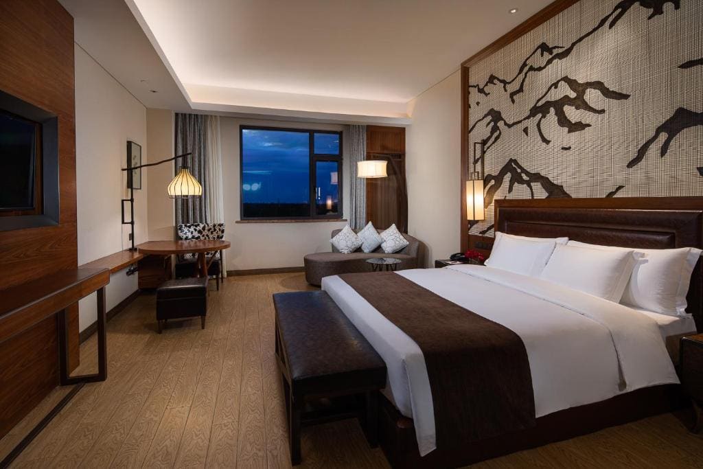 Standard King Room with Garden View room - Image 2