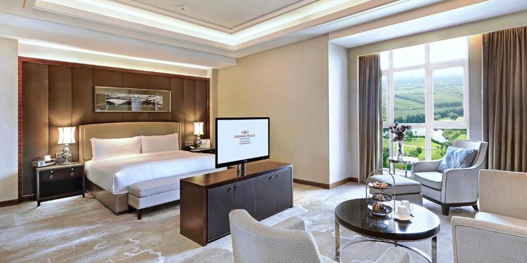 Junior King Suite room - Image 2