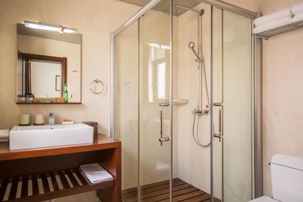 Queen Room room - Image 2