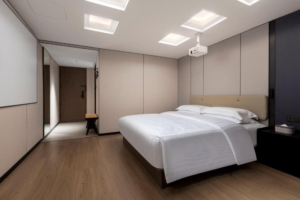 Recreation King Room - Non-Smoking room - Image 2