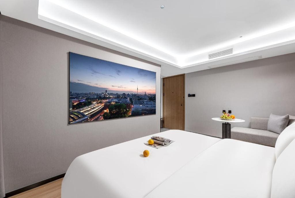 Double or Twin Room with Side Sea View room - Image 2