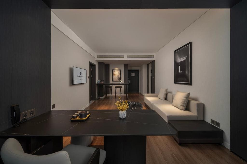 Superior Suite room - Image 3
