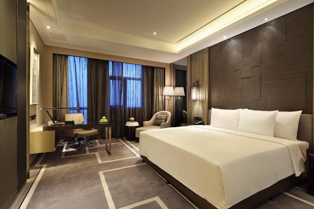 Large Double Room room - Image 1