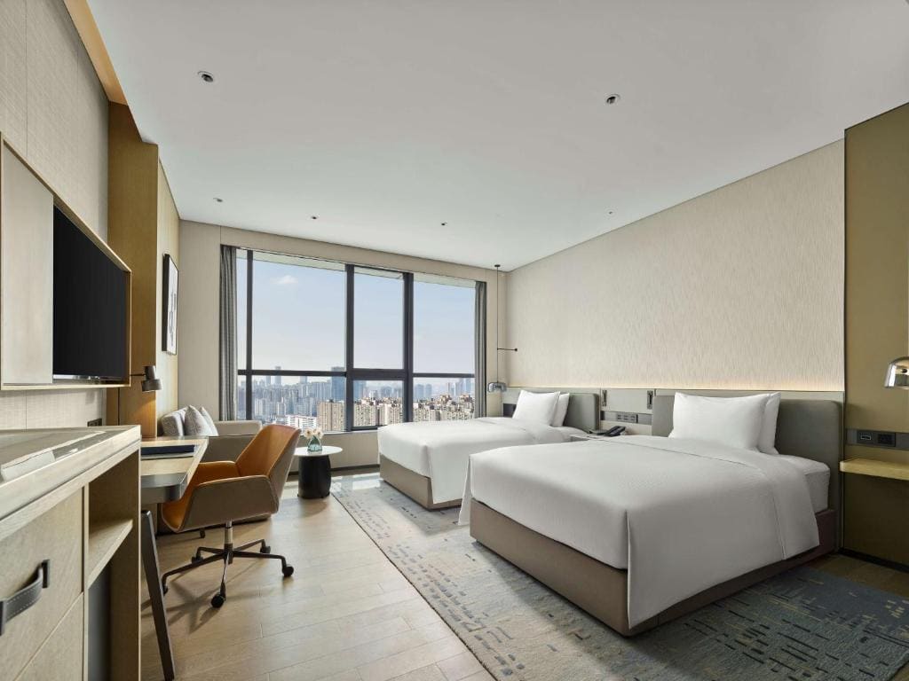 Superior Twin Room room - Image 1