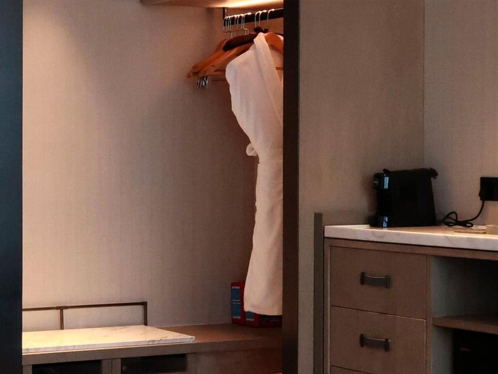 Deluxe Twin Room room - Image 1