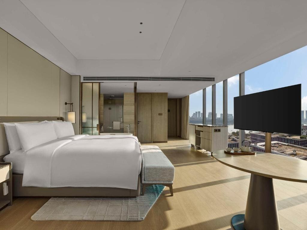 Premium King Room room - Image 1