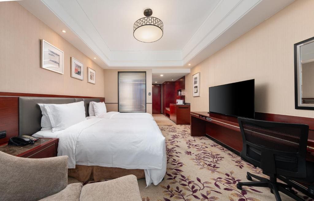 Deluxe Room room - Image 1