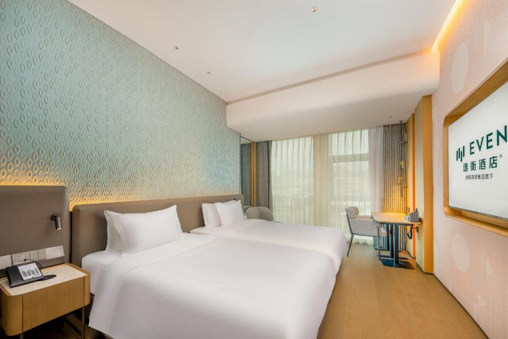 Standard Double Room with Two Double Beds room - Image 1