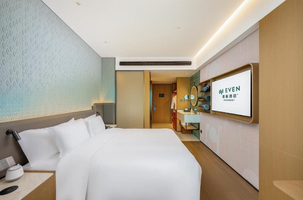 Standard King Room room - Image 2